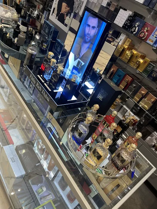 Perfume World 0