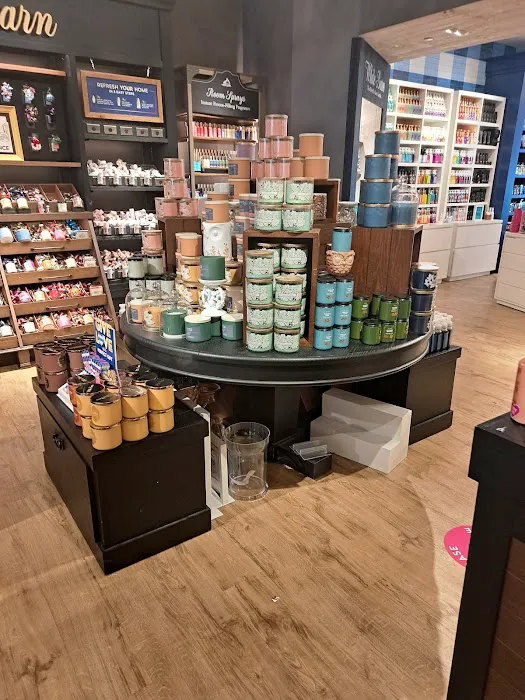Bath & Body Works 9