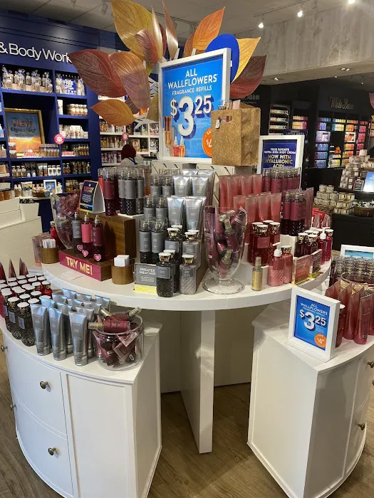 Bath & Body Works 8