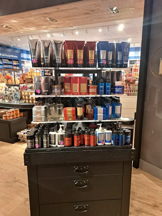Bath & Body Works 7