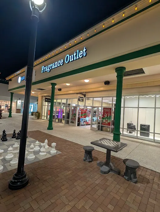 Fragrance Outlet 2