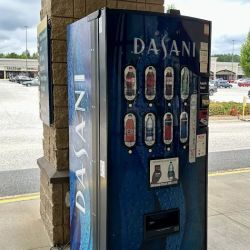 Tanger Outlets Commerce ico