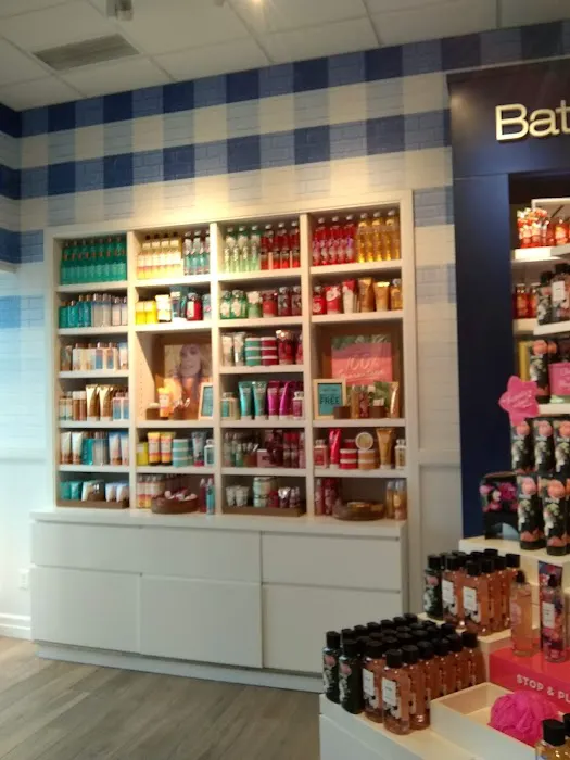 Bath & Body Works 9