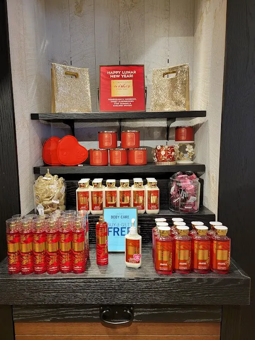 Bath & Body Works 6