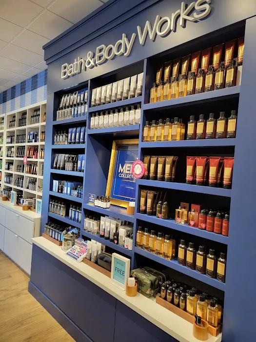 Bath & Body Works 9