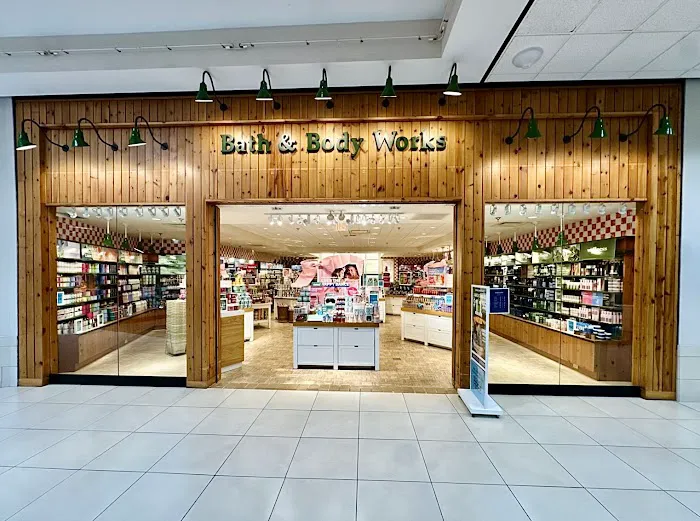 Bath & Body Works 2