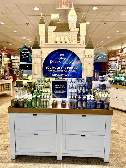 Bath & Body Works 4