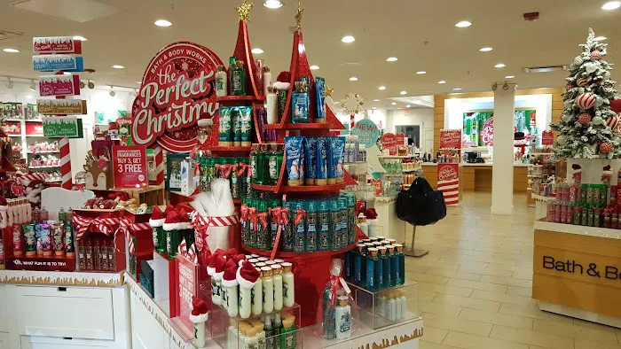 Bath & Body Works 2