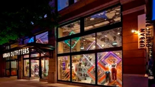 Urban Outfitters 0