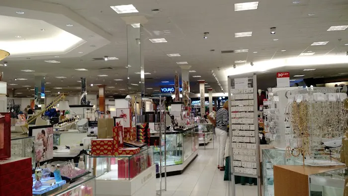 Boscov's 8
