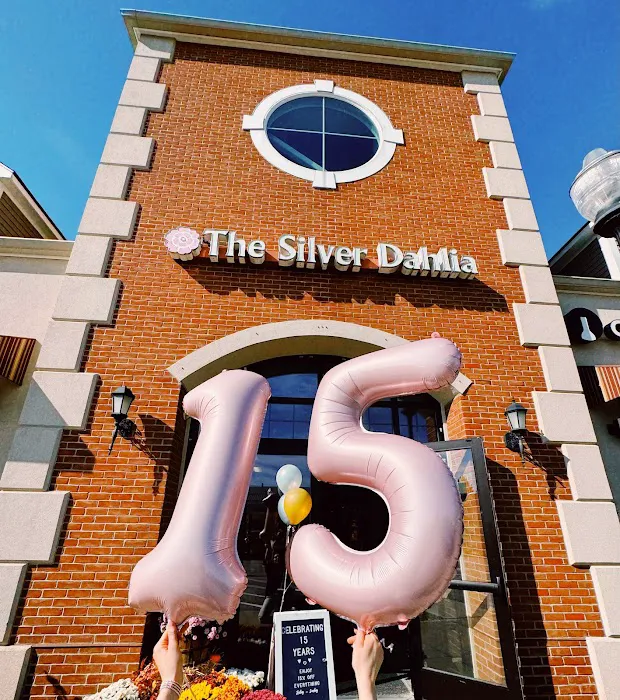 The Silver Dahlia 1