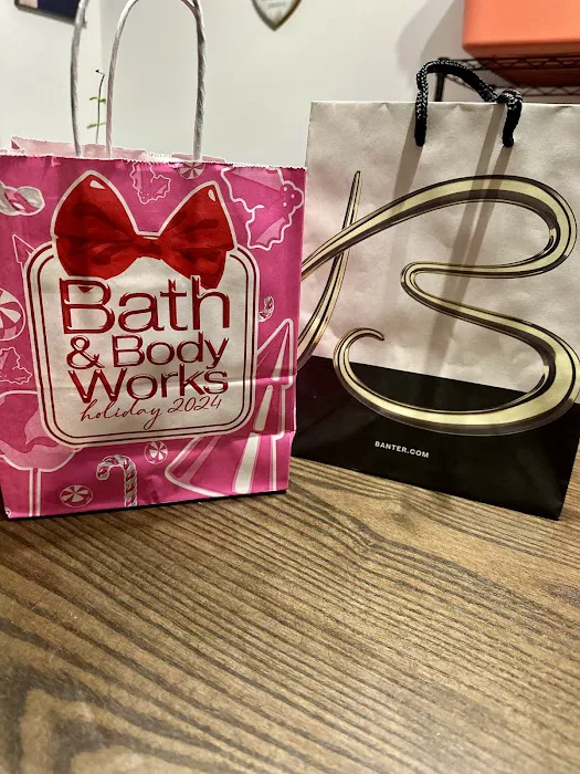 Bath & Body Works 4