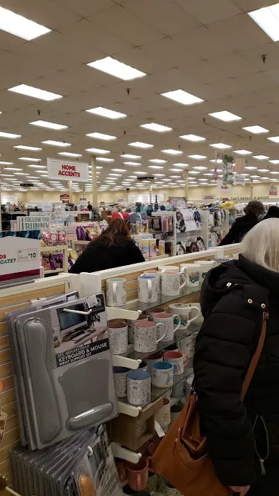 HomeGoods 7