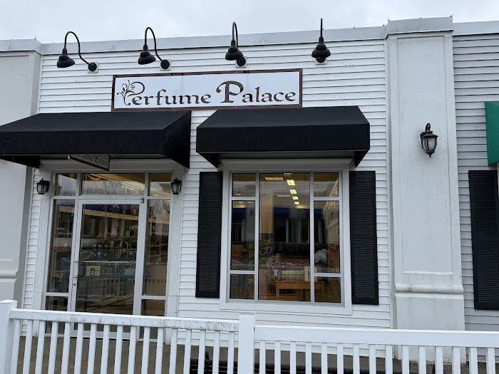 Perfume Palace 0