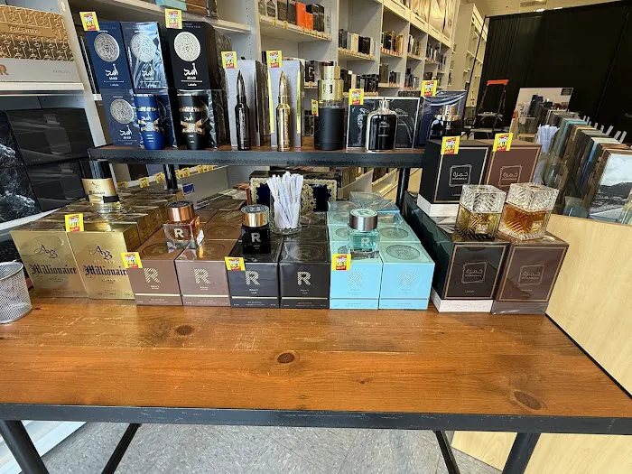 Perfume Palace 8