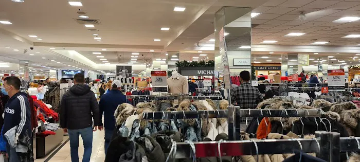Macy's 4