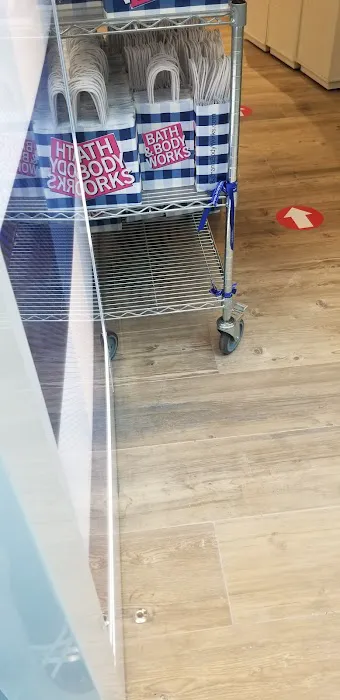 Bath & Body Works 8