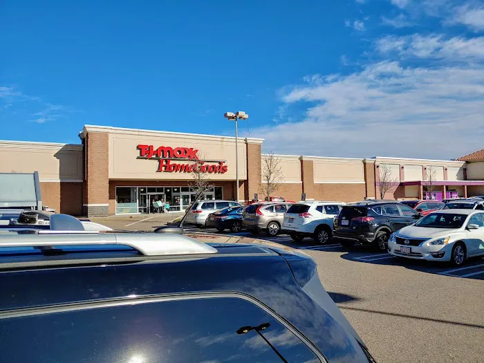 T.J. Maxx & HomeGoods 2