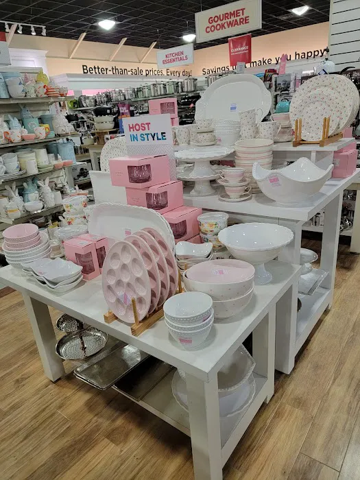 T.J. Maxx & HomeGoods 3