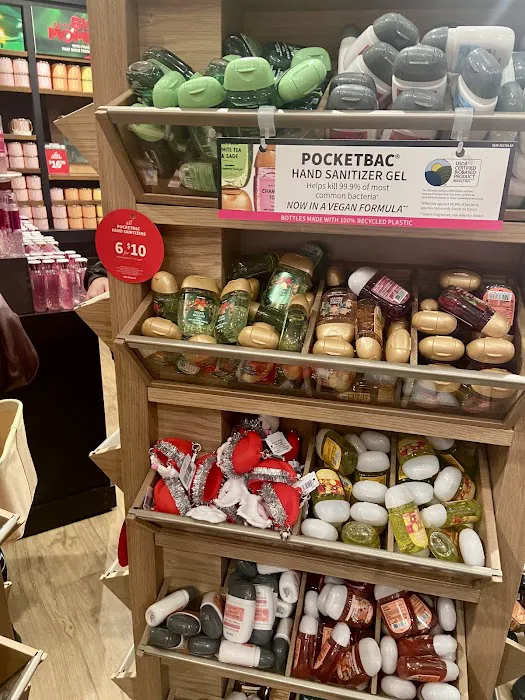 Bath & Body Works 6