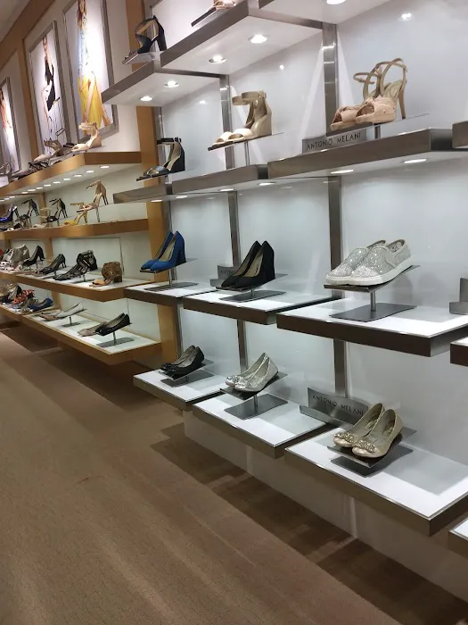 Dillard's 1