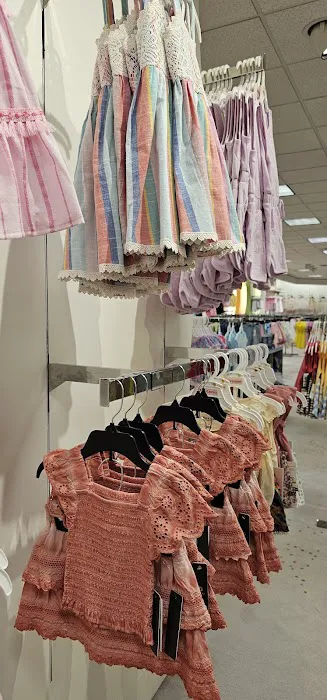 Dillard's 6