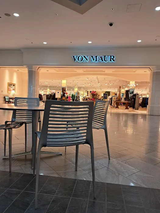 Von Maur 7