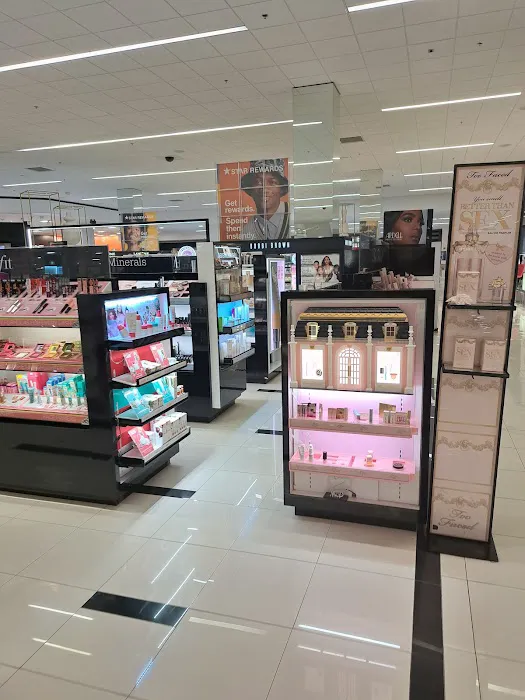 Macy's 9
