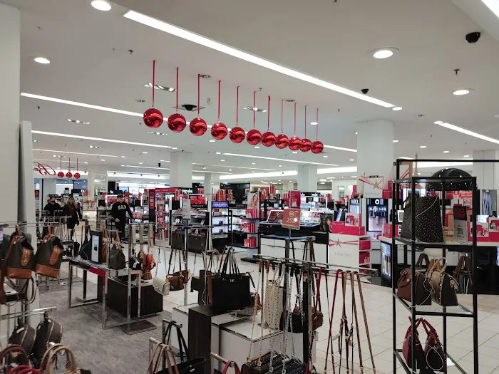Macy's 4