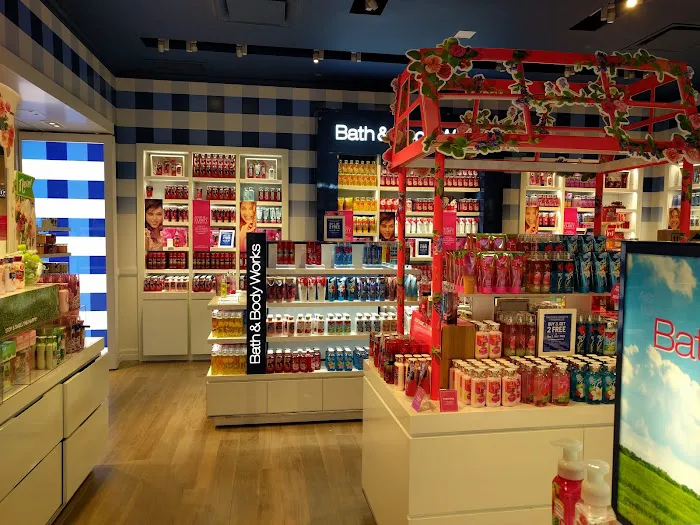 Bath & Body Works 3