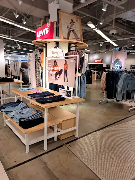 Macy's 6
