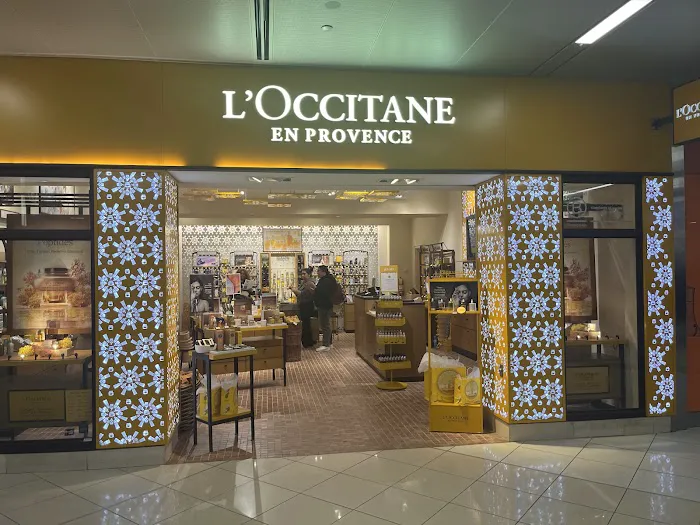 L'OCCITANE EN PROVENCE 9