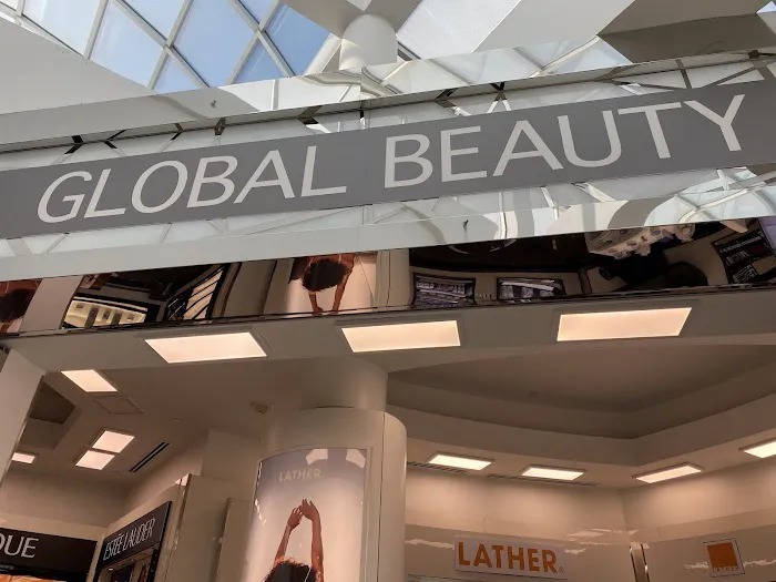 The Beauty Lounge 6
