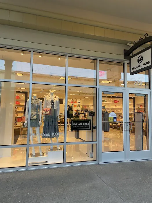 Michael Kors Outlet 1