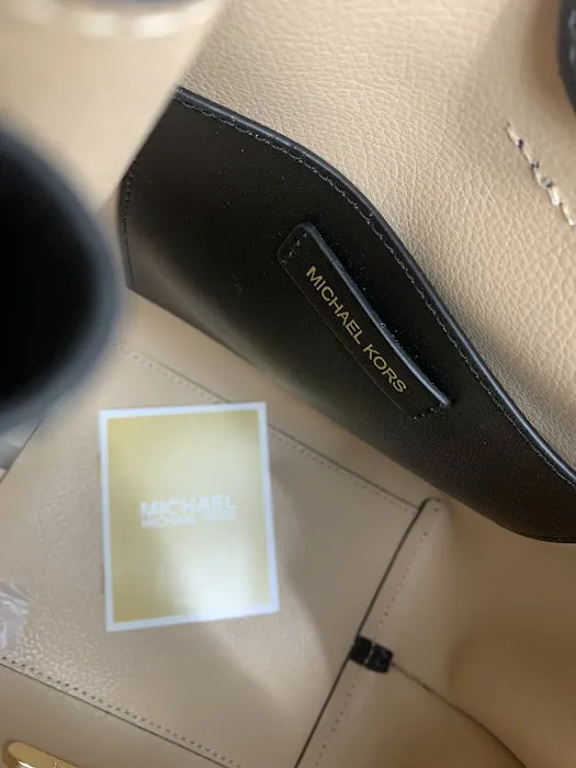 Michael Kors Outlet 8