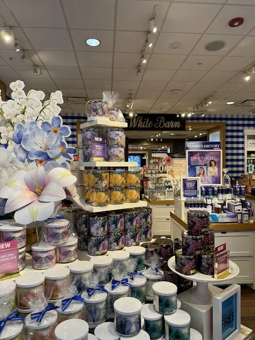 Bath & Body Works 2