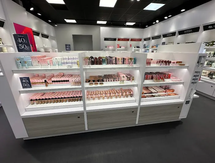 The Cosmetics Company Store 5