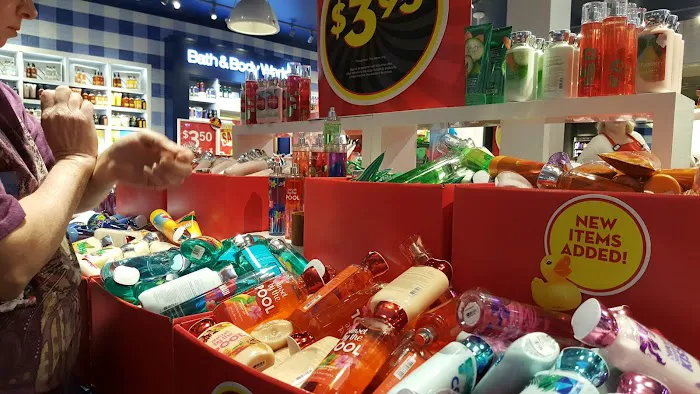 Bath & Body Works 0