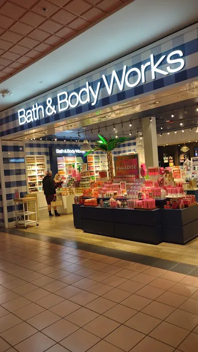 Bath & Body Works 9
