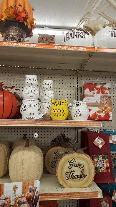 Big Lots 8