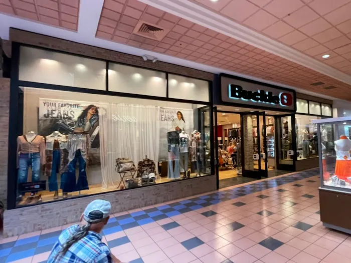 Buckle 8