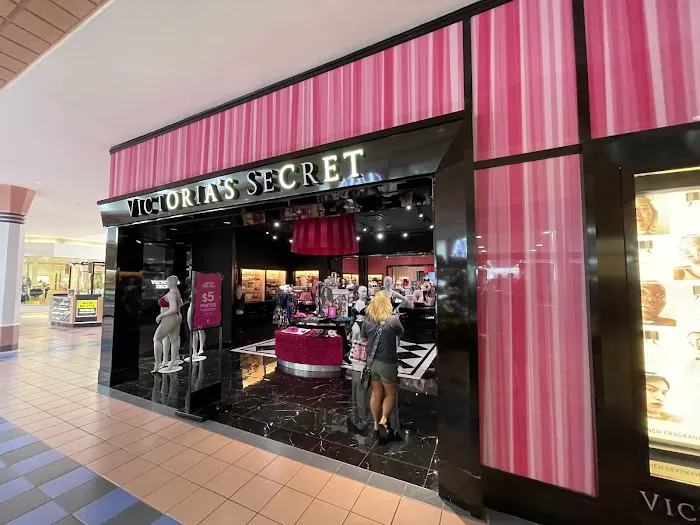 Victoria's Secret & PINK by Victoria's Secret 2