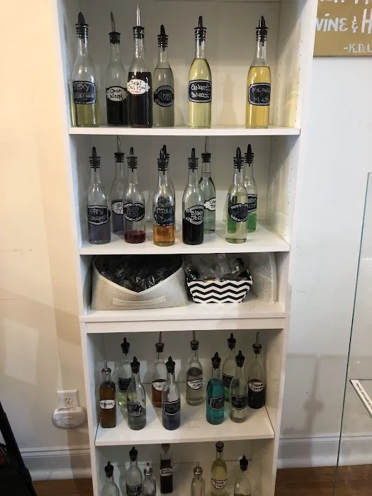LUXE Fragrance Bar 5