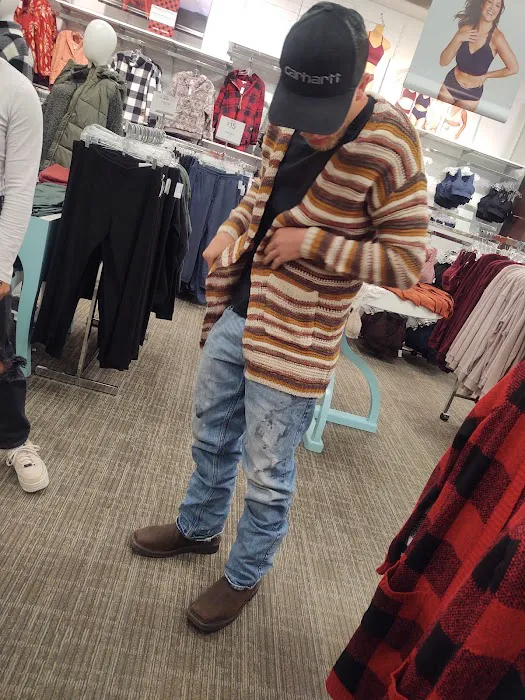Maurices 0