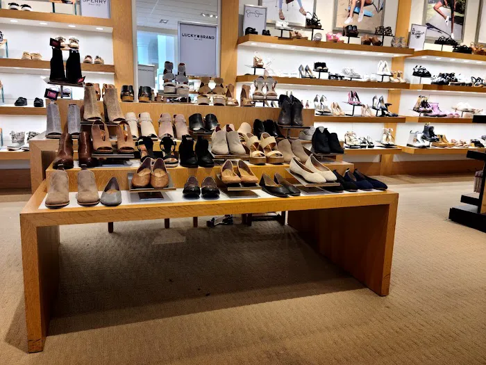 Dillard's 4