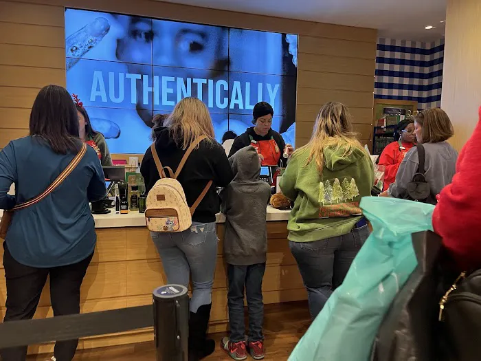 Bath & Body Works 1