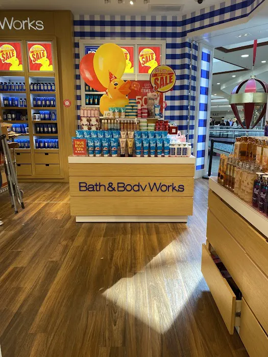 Bath & Body Works 3