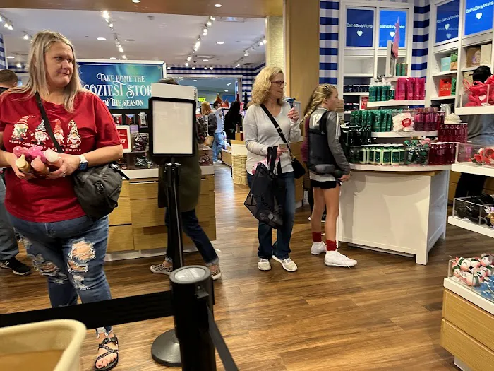 Bath & Body Works 9