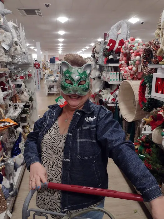 HomeGoods 6