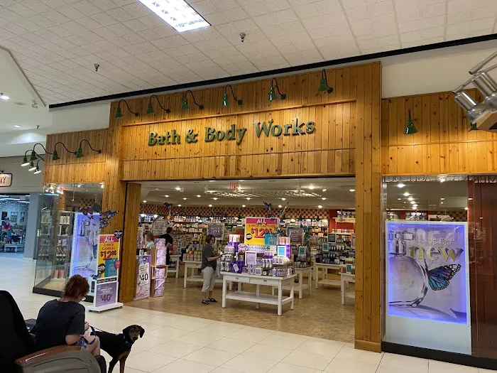 Bath & Body Works 4